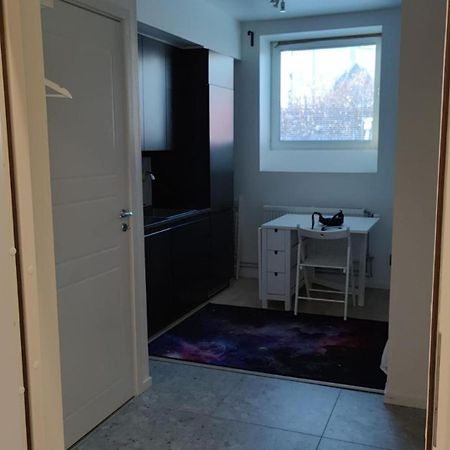 2- Bed Apartment In Sollentuna Exteriör bild